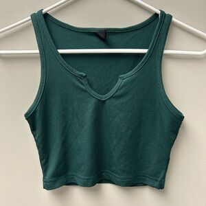 SHEIN Women’s Green Ribbed V Neck Cropped Tank Top